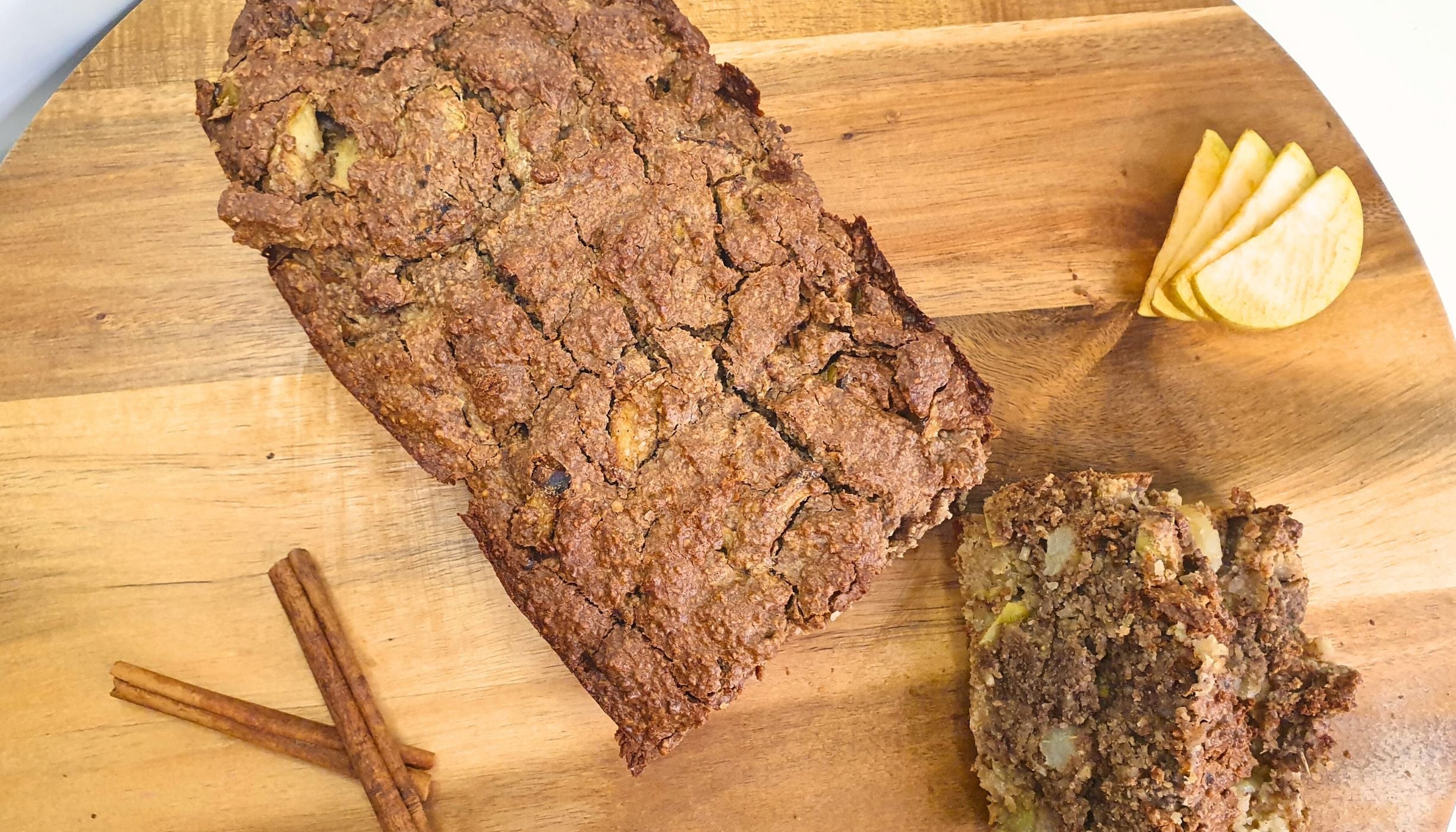 Apfel-Zimtschnecken-Kuchen