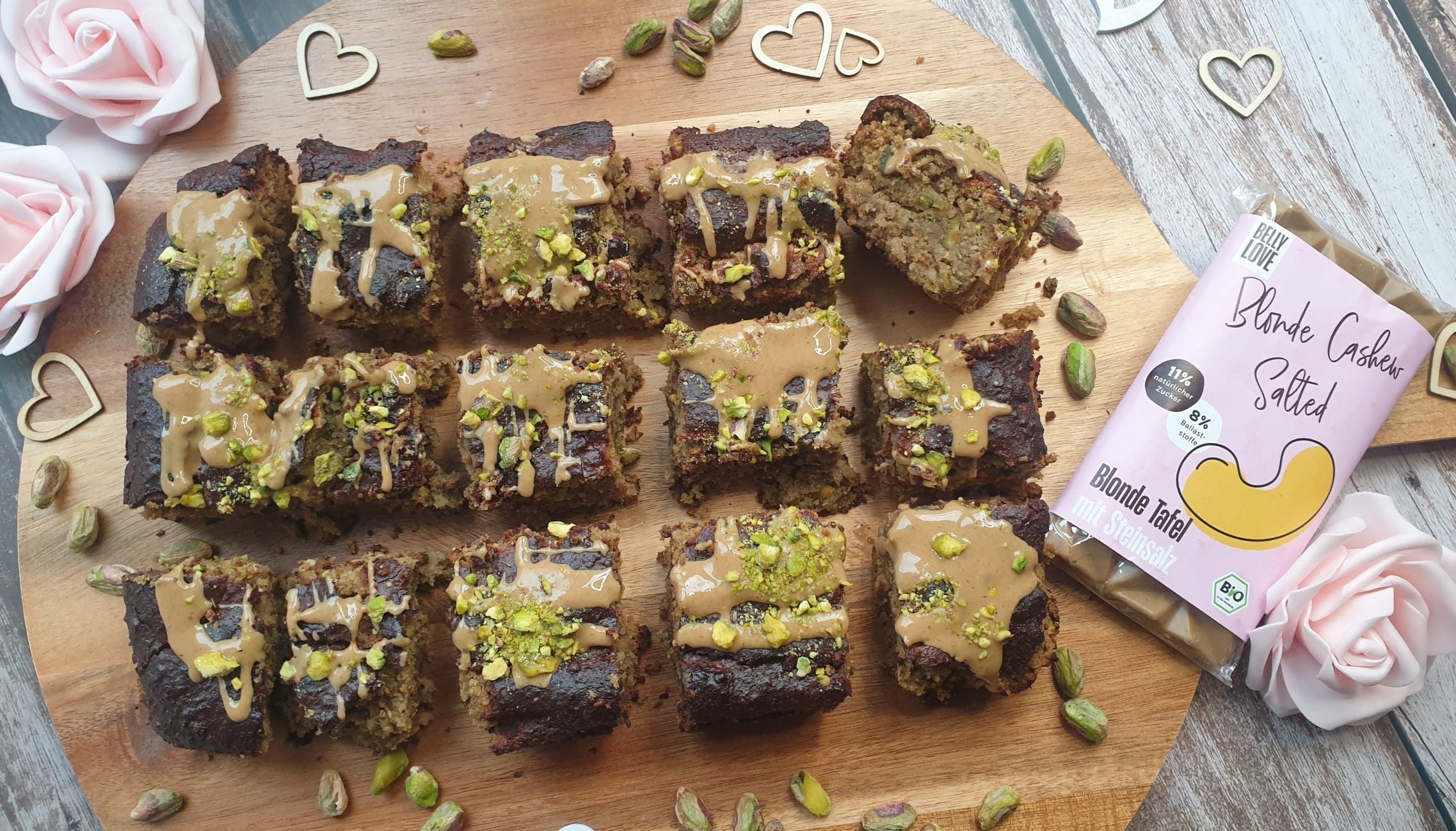Pistachio-Blondies
