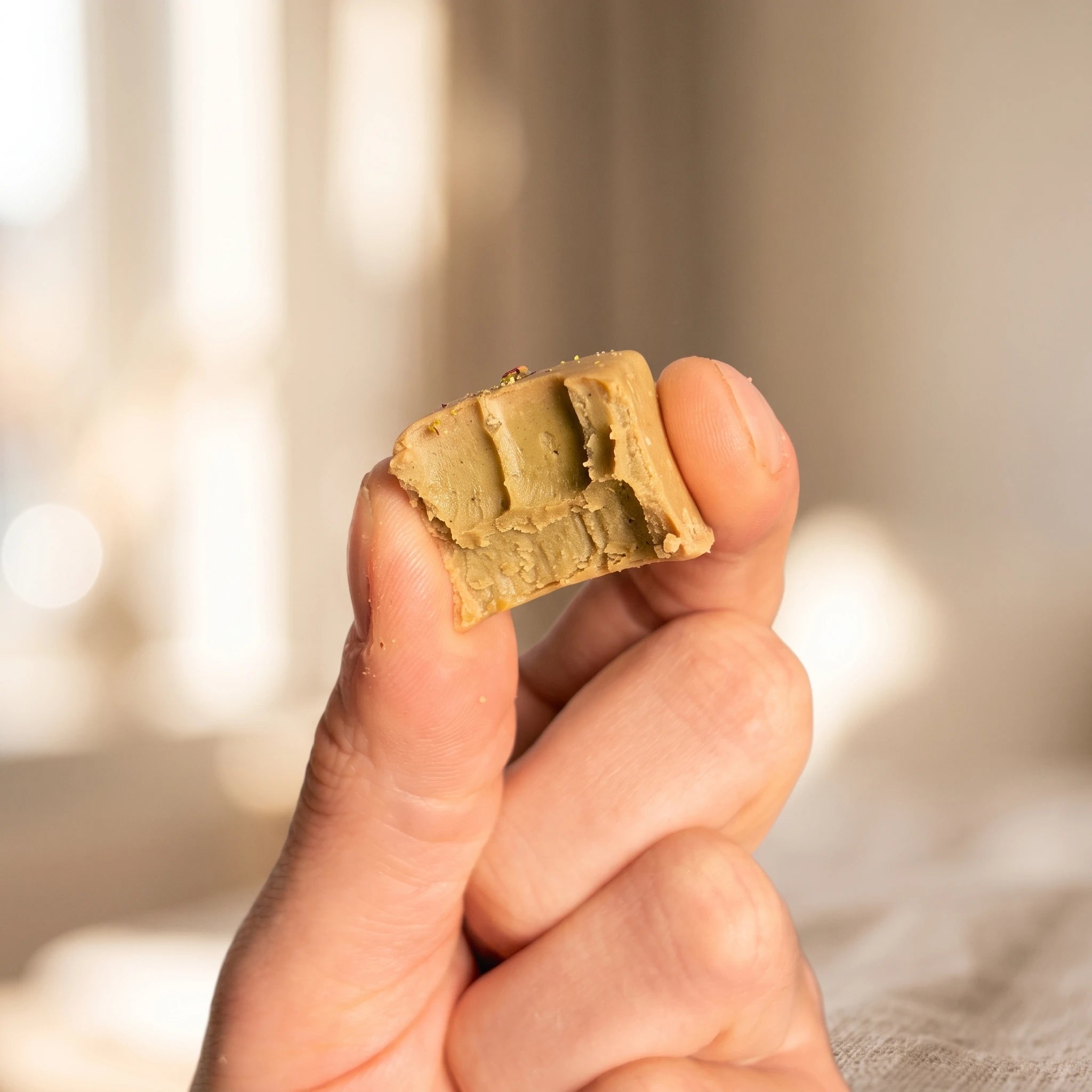 Blonde Creamy Pistachio Pral*nen (bio)