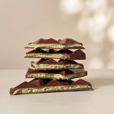 Belly Love Creamy Pumpkin Seed – Nahaufnahme, cremige Kürbiskernfüllung im Querschnitt